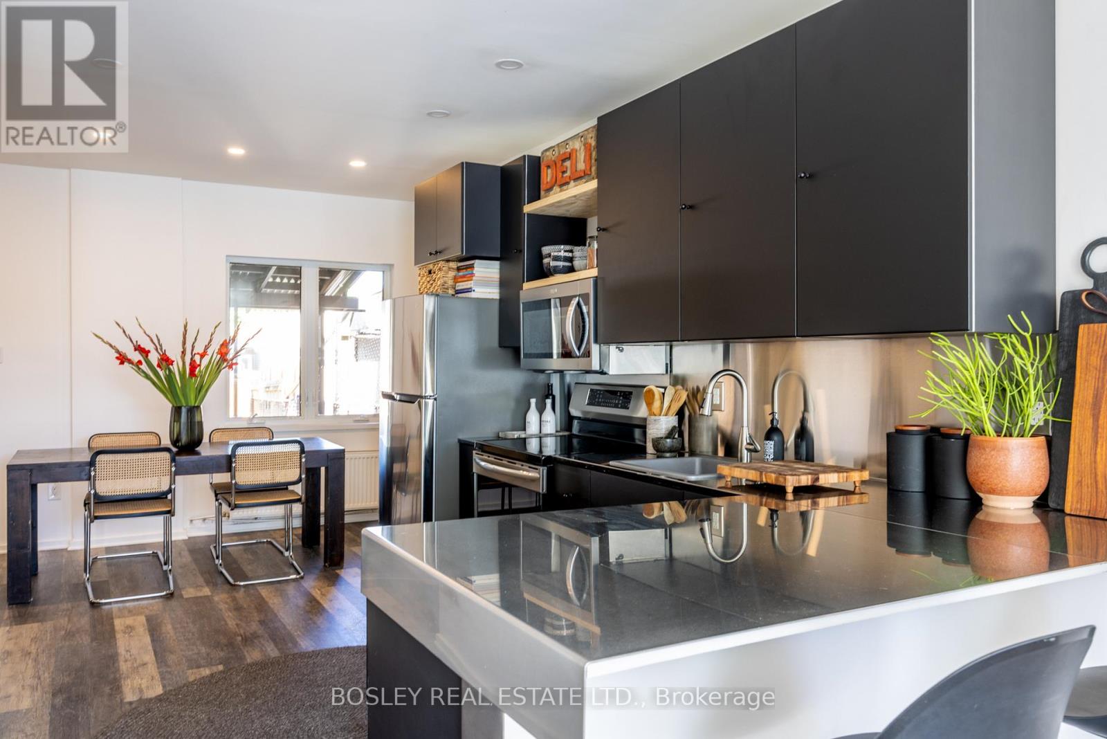 1007 Weston Road, Toronto, Ontario  M6N 3R9 - Photo 8 - W12489452