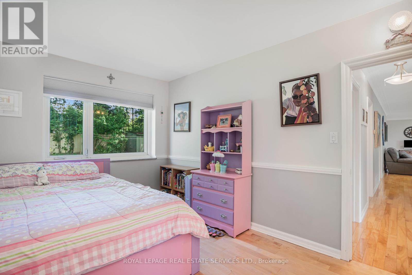 10 Greenbrook Drive, Toronto, Ontario  M6M 2J9 - Photo 16 - W12489464