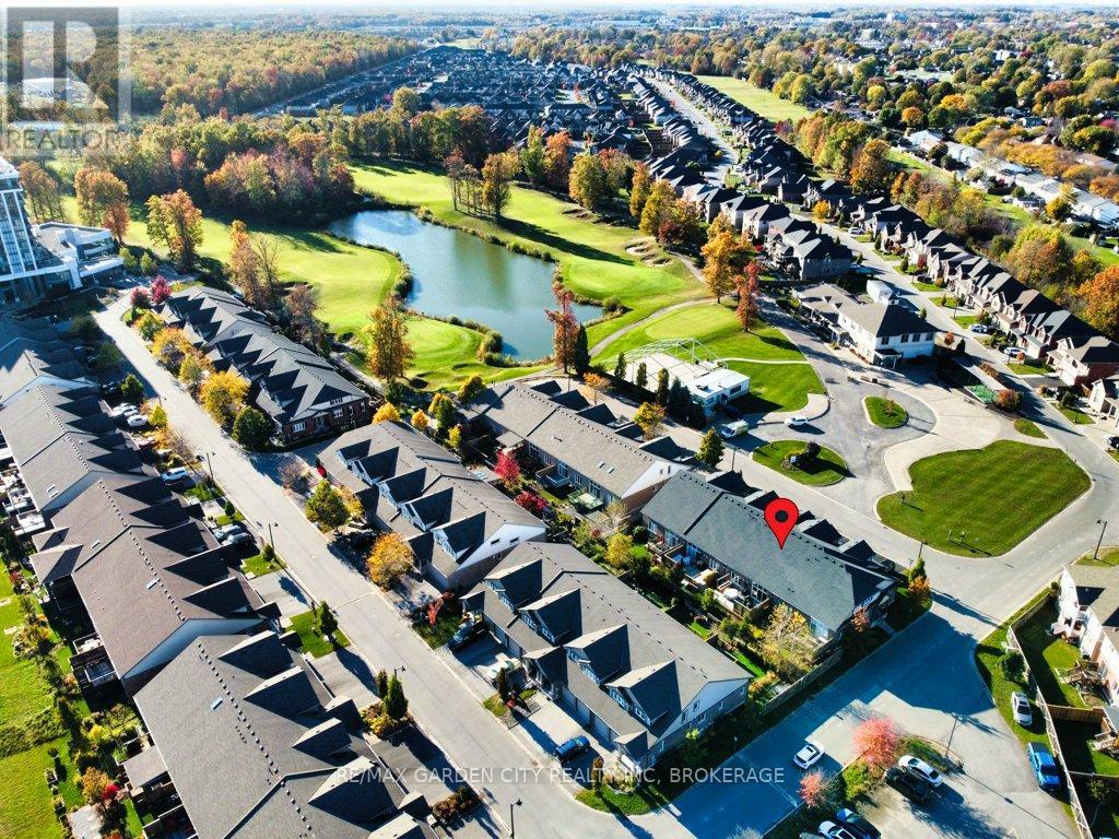 7506 Clubview Lane, Niagara Falls (Oldfield), Ontario  L2G 0A8 - Photo 4 - X12489490