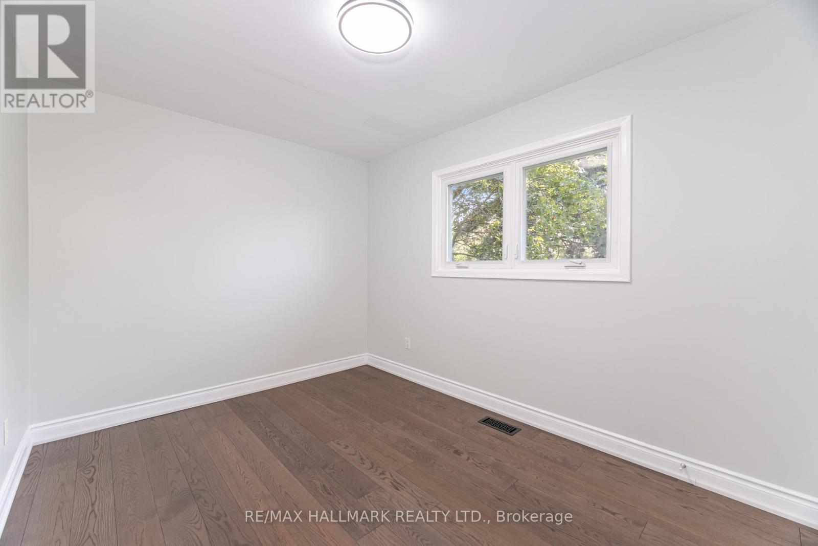 47 Marthclare Avenue, Toronto, Ontario  M3A 1E1 - Photo 30 - C12488522