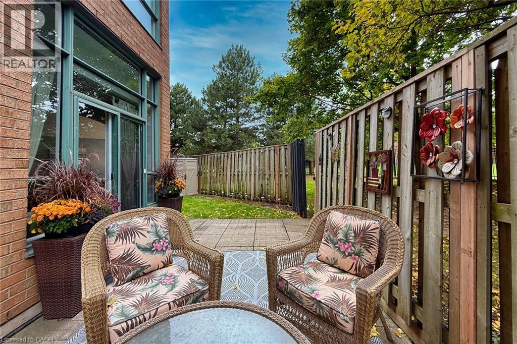 1276 Maple Crossing Boulevard Unit# 111, Burlington, Ontario  L7S 2J9 - Photo 11 - 40782308