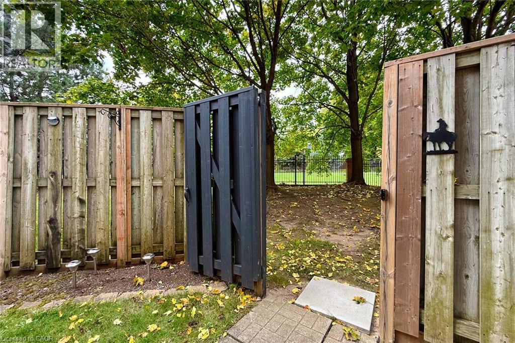 1276 Maple Crossing Boulevard Unit# 111, Burlington, Ontario  L7S 2J9 - Photo 39 - 40782308