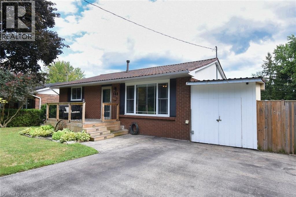 Photo 3 at 144 Victoria Street, Simcoe Photo 3 at 144 Victoria Street, Simcoe