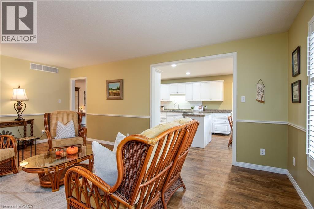 372 Gatestone Boulevard, Waterloo, Ontario  N2T 2J6 - Photo 14 - 40782566