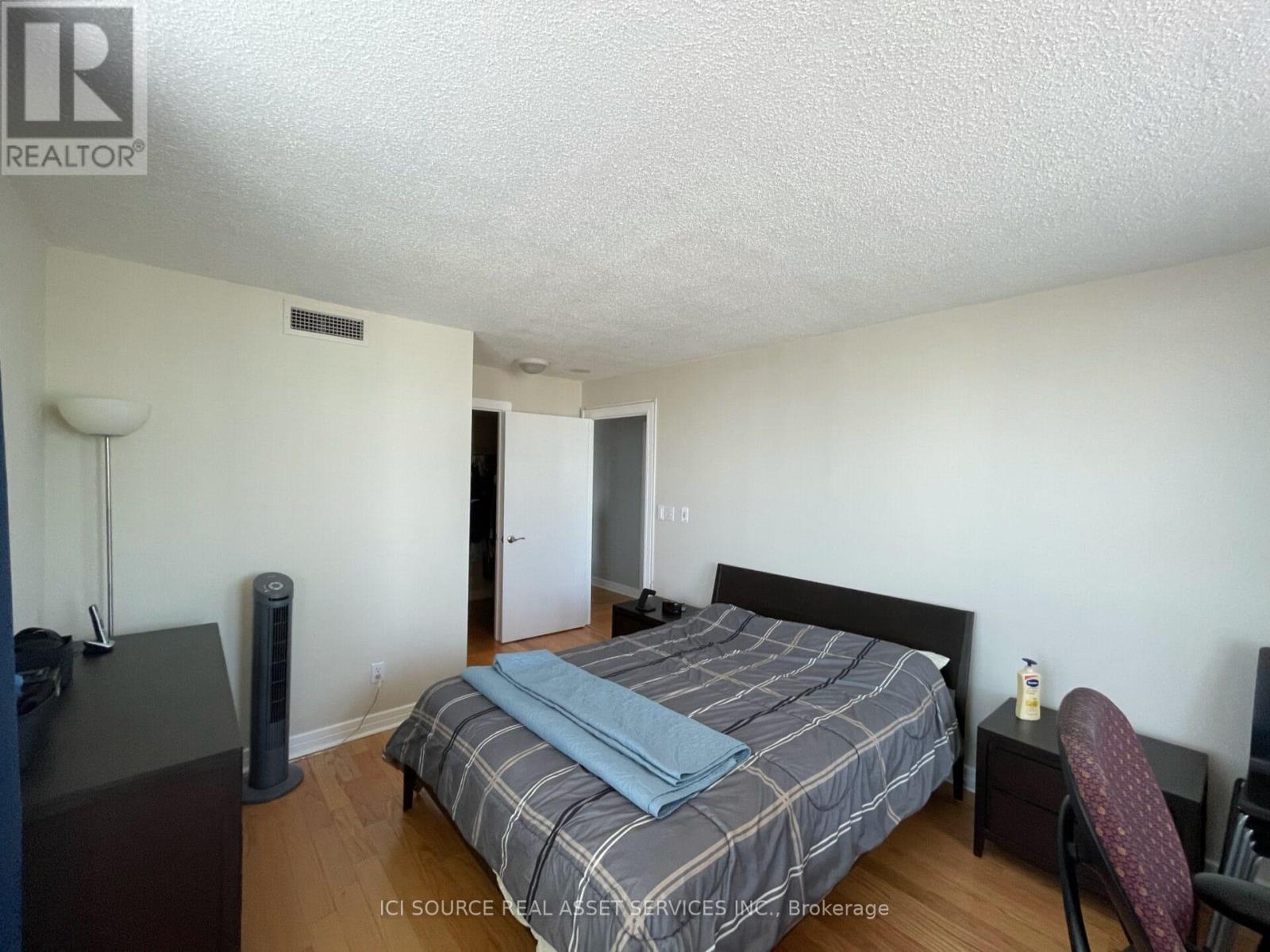 1610 - 16 Harrison Garden Boulevard, Toronto, Ontario  M2N 7J6 - Photo 5 - C12489482