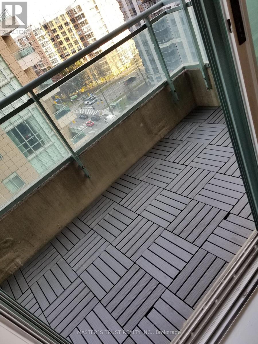 1108 - 3 Pemberton Avenue, Toronto, Ontario  M2M 4M1 - Photo 10 - C12489484