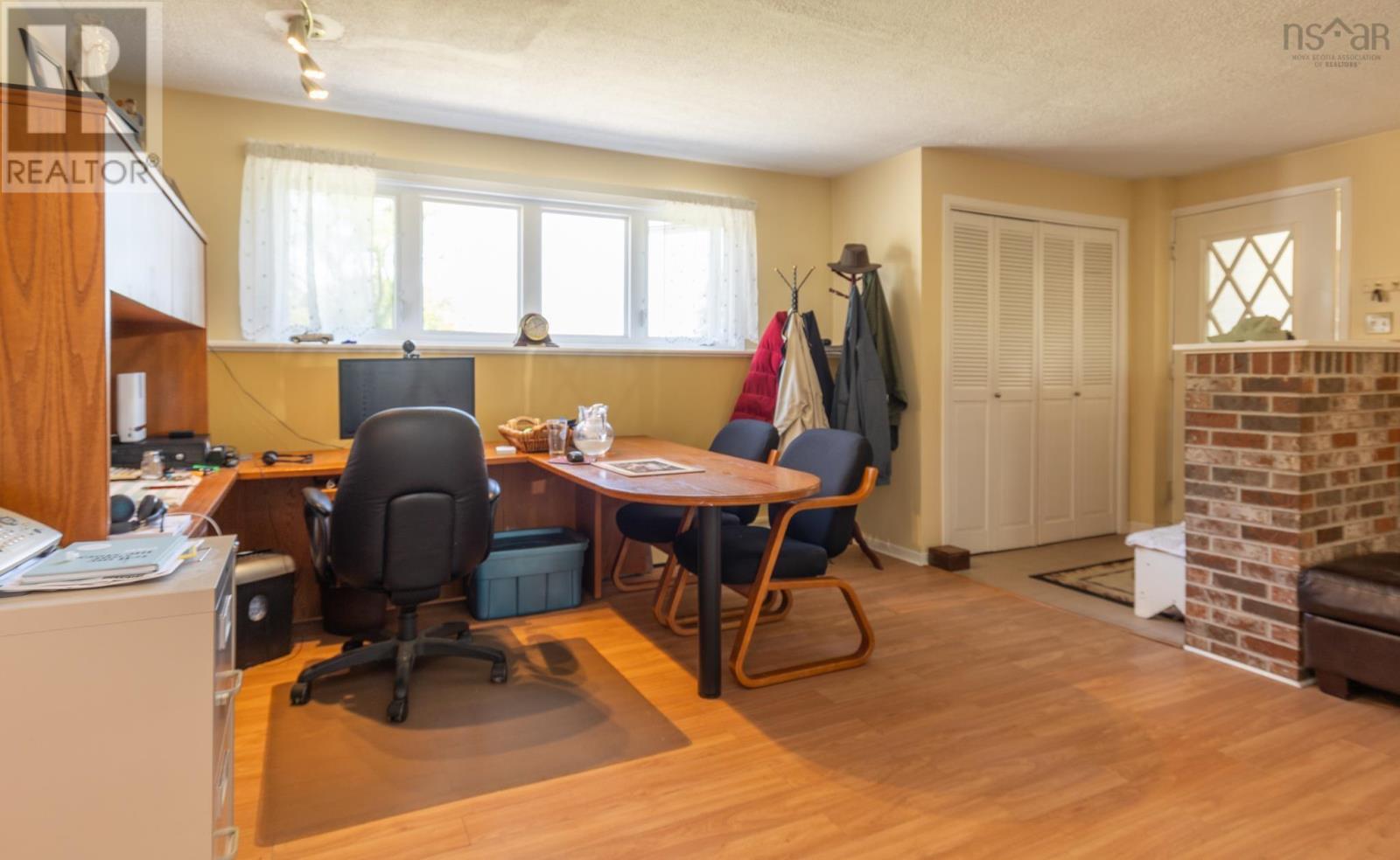 4 Harbourview Drive, Yarmouth, Nova Scotia  B5A 4C3 - Photo 34 - 202516380