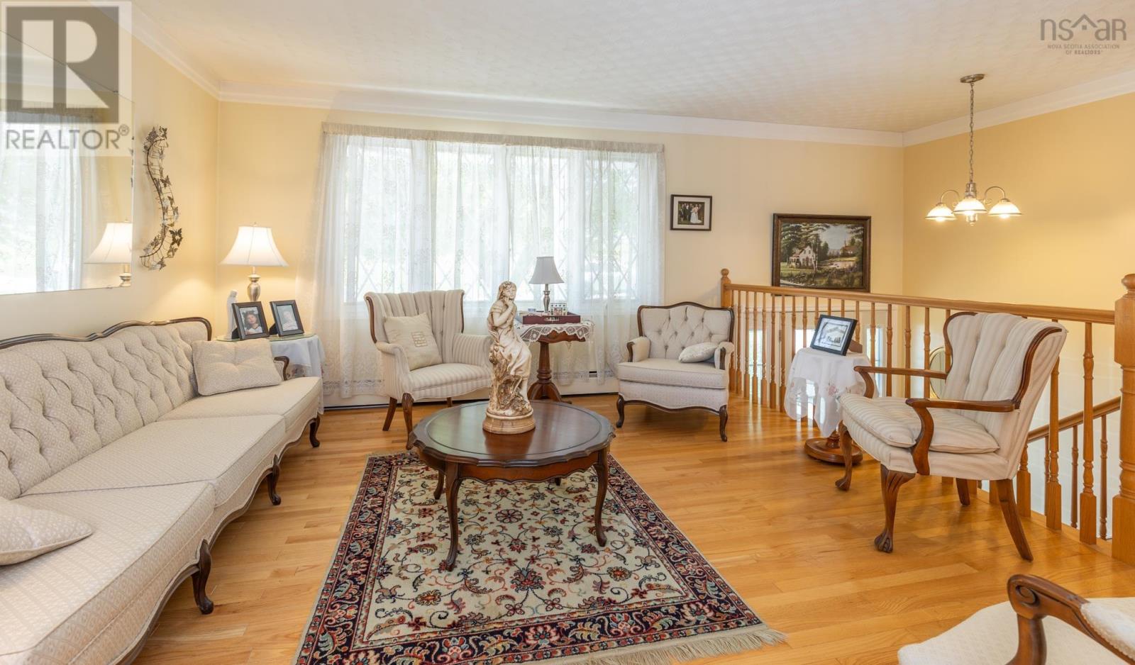 4 Harbourview Drive, Yarmouth, Nova Scotia  B5A 4C3 - Photo 11 - 202516380