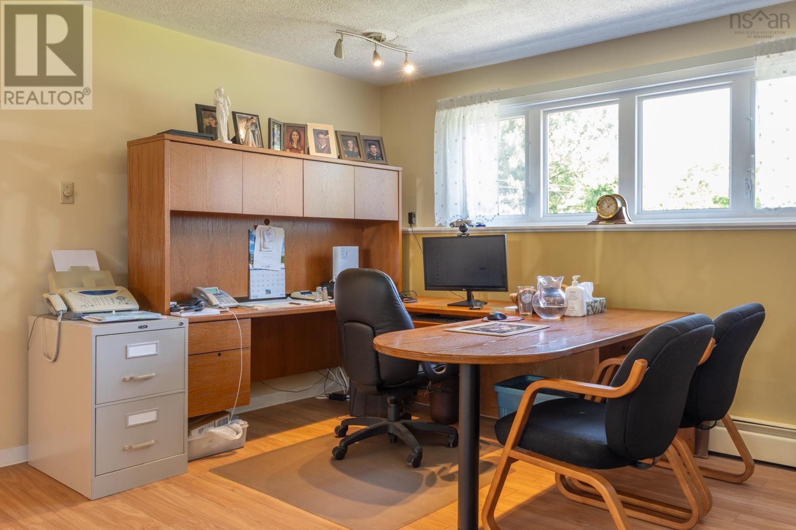 4 Harbourview Drive, Yarmouth, Nova Scotia  B5A 4C3 - Photo 33 - 202516380