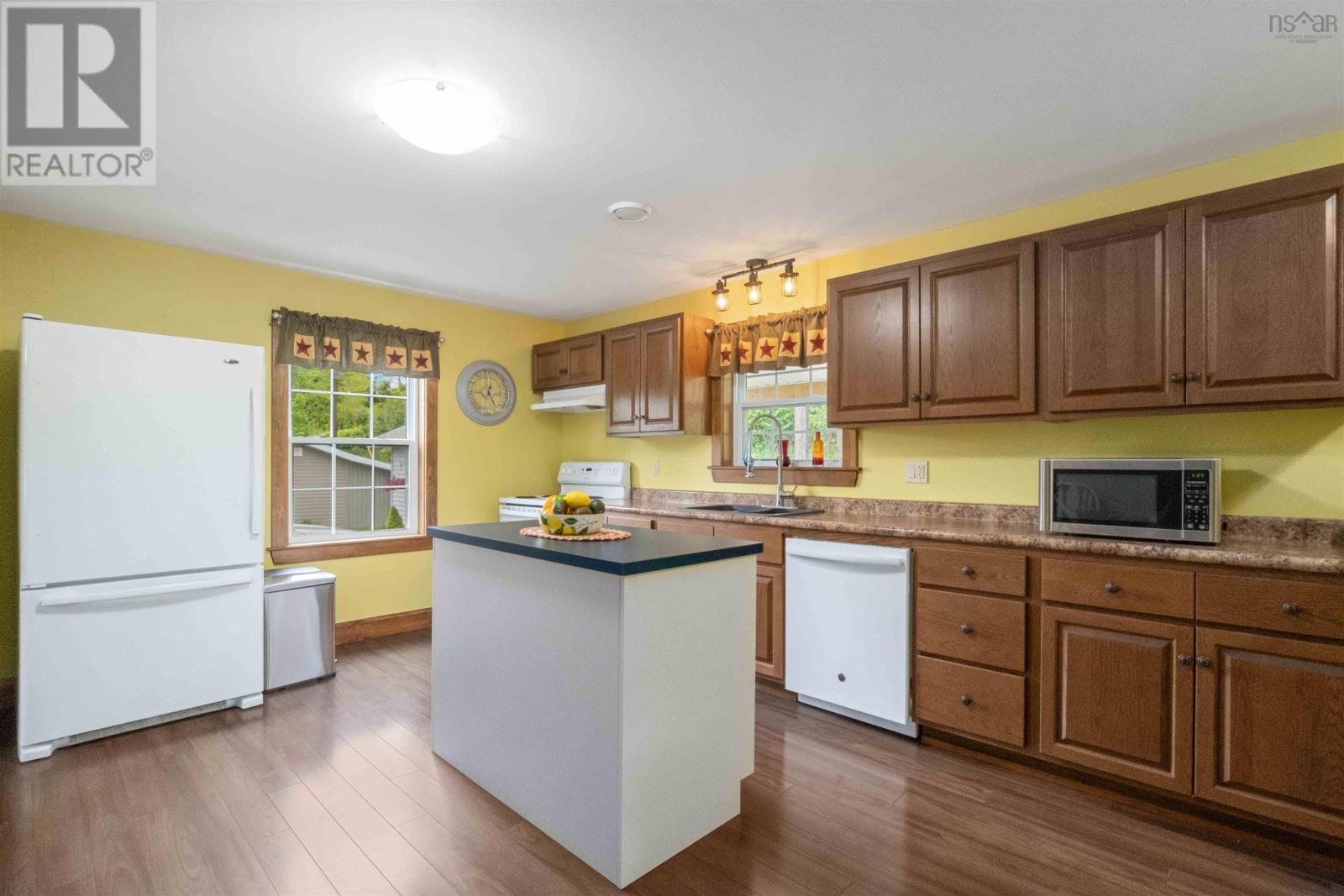 101 Second Avenue, Digby, Nova Scotia  B0V 1A0 - Photo 13 - 202519505