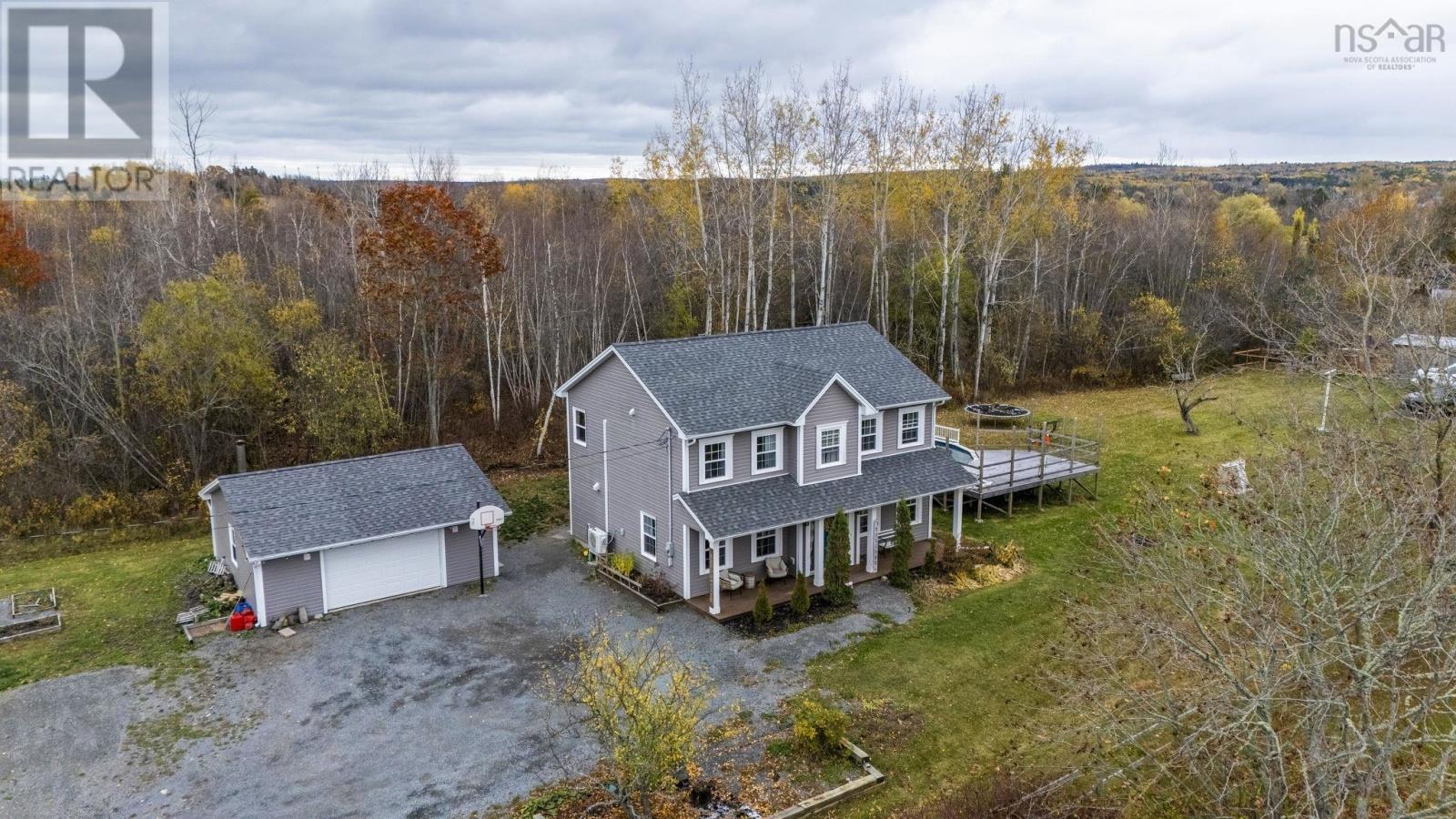 58 Underwood Road, Garlands Crossing, Nova Scotia  B0N 2T0 - Photo 3 - 202526868