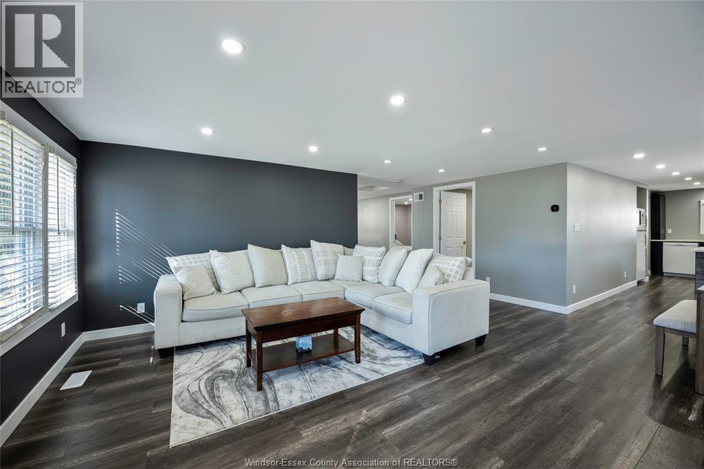 183 Harvey Street, Essex, Ontario  N8M 2E8 - Photo 6 - 25027522