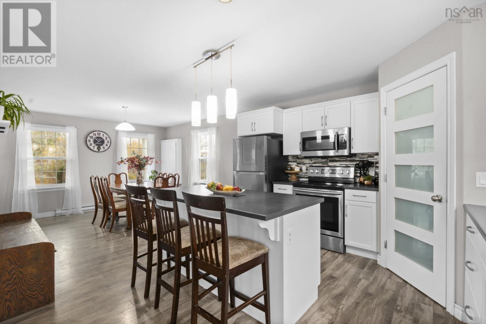 58 Underwood Road, Garlands Crossing, Nova Scotia  B0N 2T0 - Photo 8 - 202526868