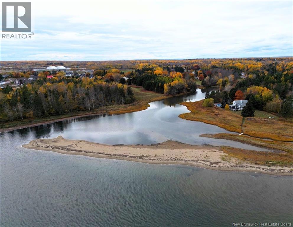 48 Heron Way, Shediac Cape, New Brunswick  E4P 3C1 - Photo 2 - NB129261