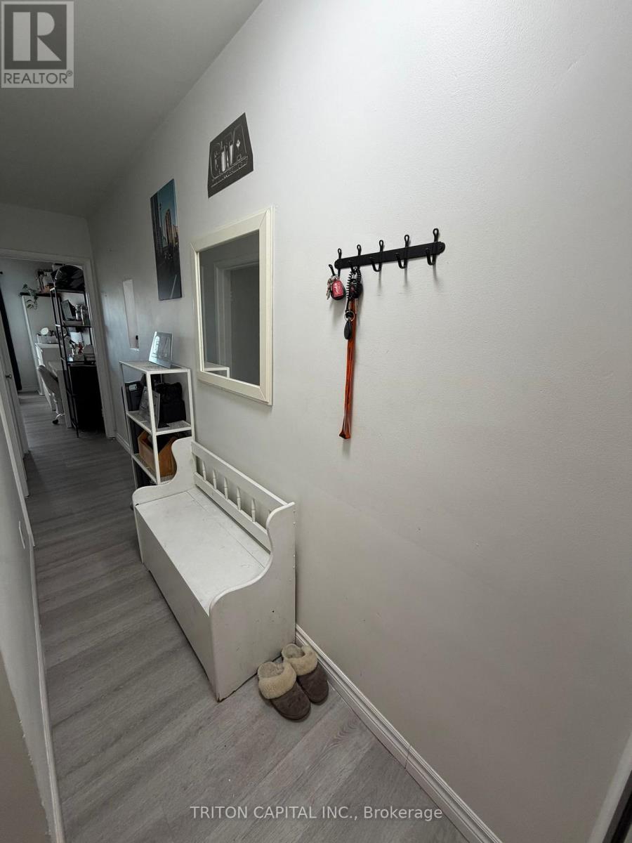 114 Seventh Street, Toronto, Ontario  M8V 3B4 - Photo 5 - W12489502