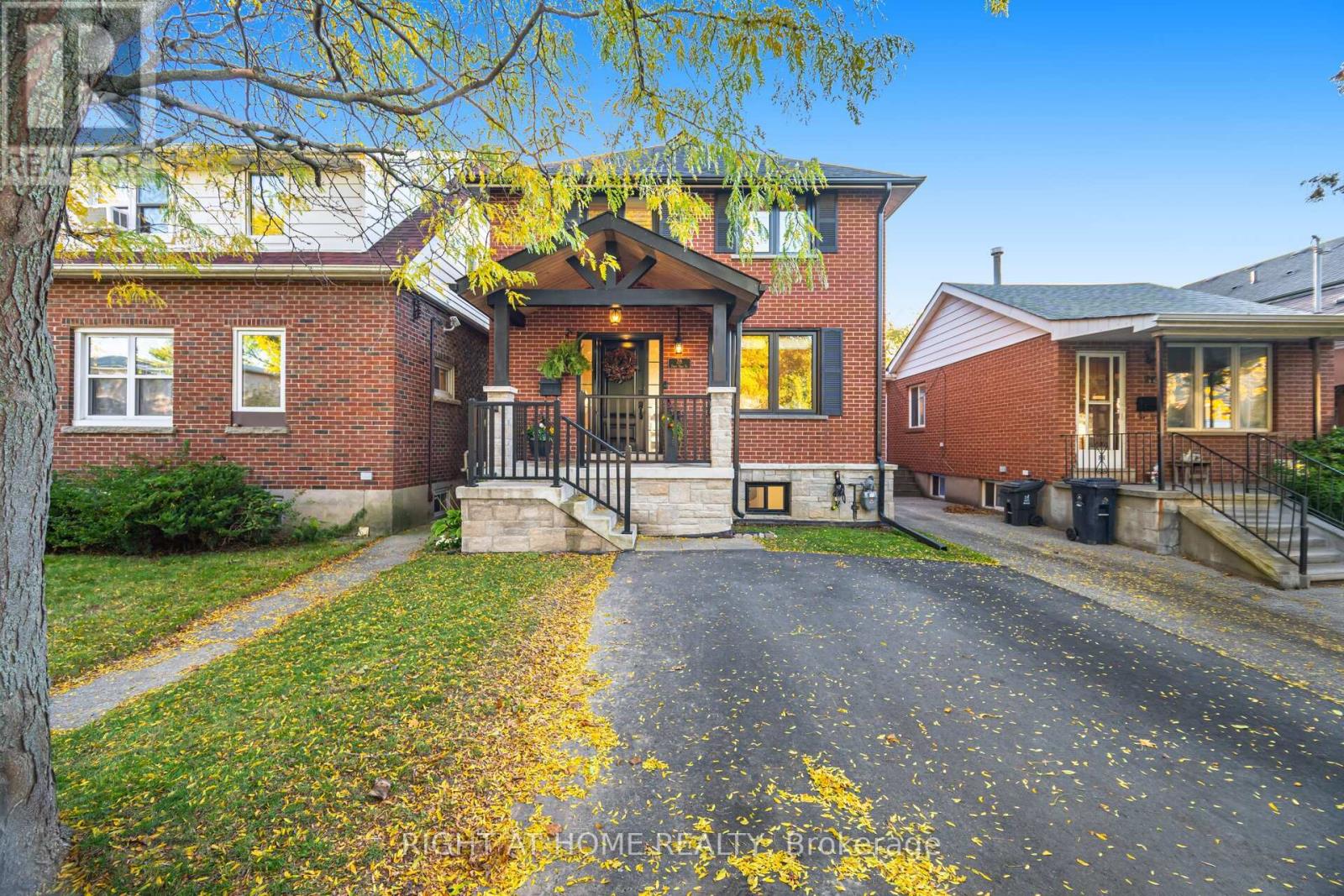 28 Forty First Street, Toronto, Ontario  M8W 3N6 - Photo 2 - W12489506