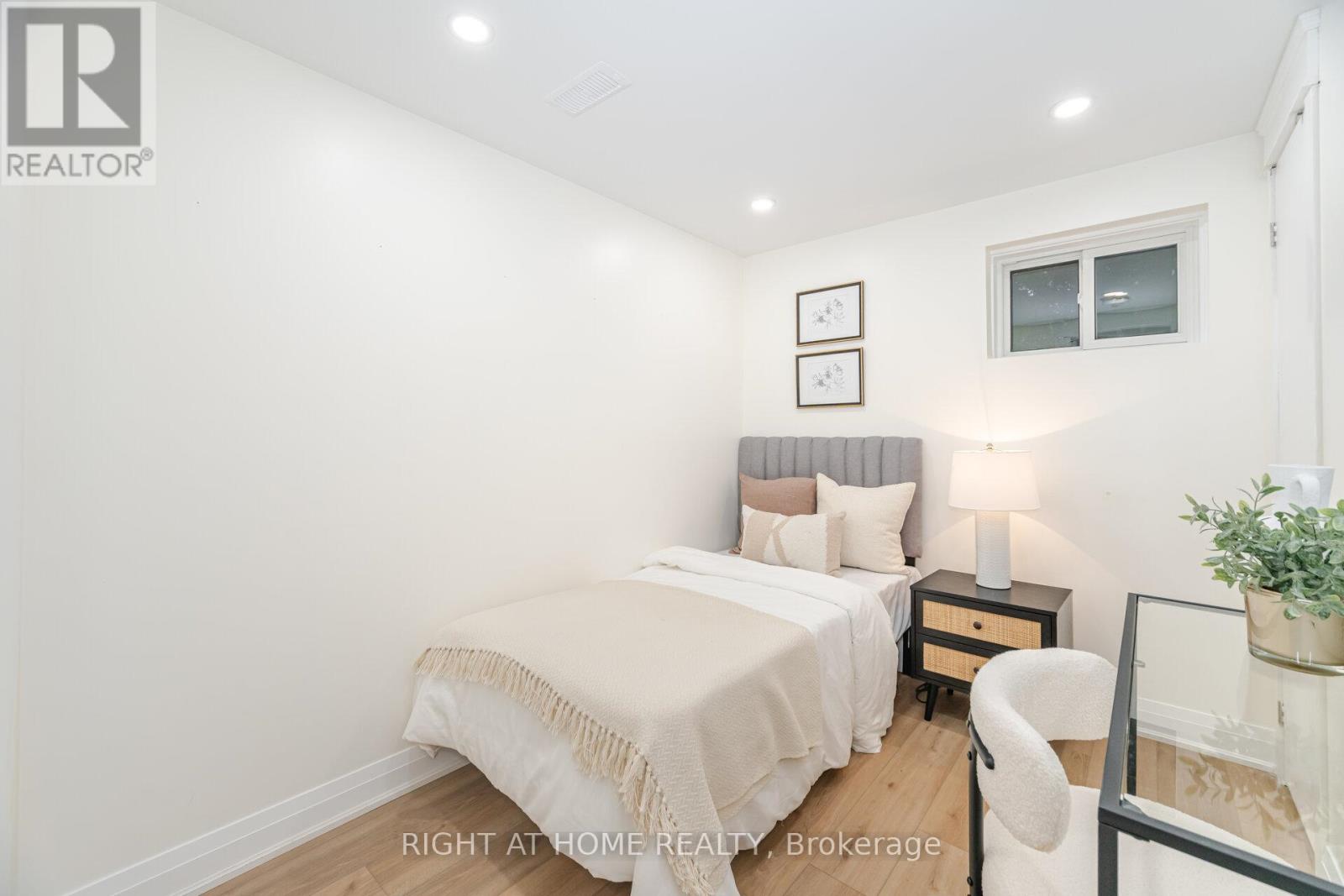 28 Forty First Street, Toronto, Ontario  M8W 3N6 - Photo 41 - W12489506