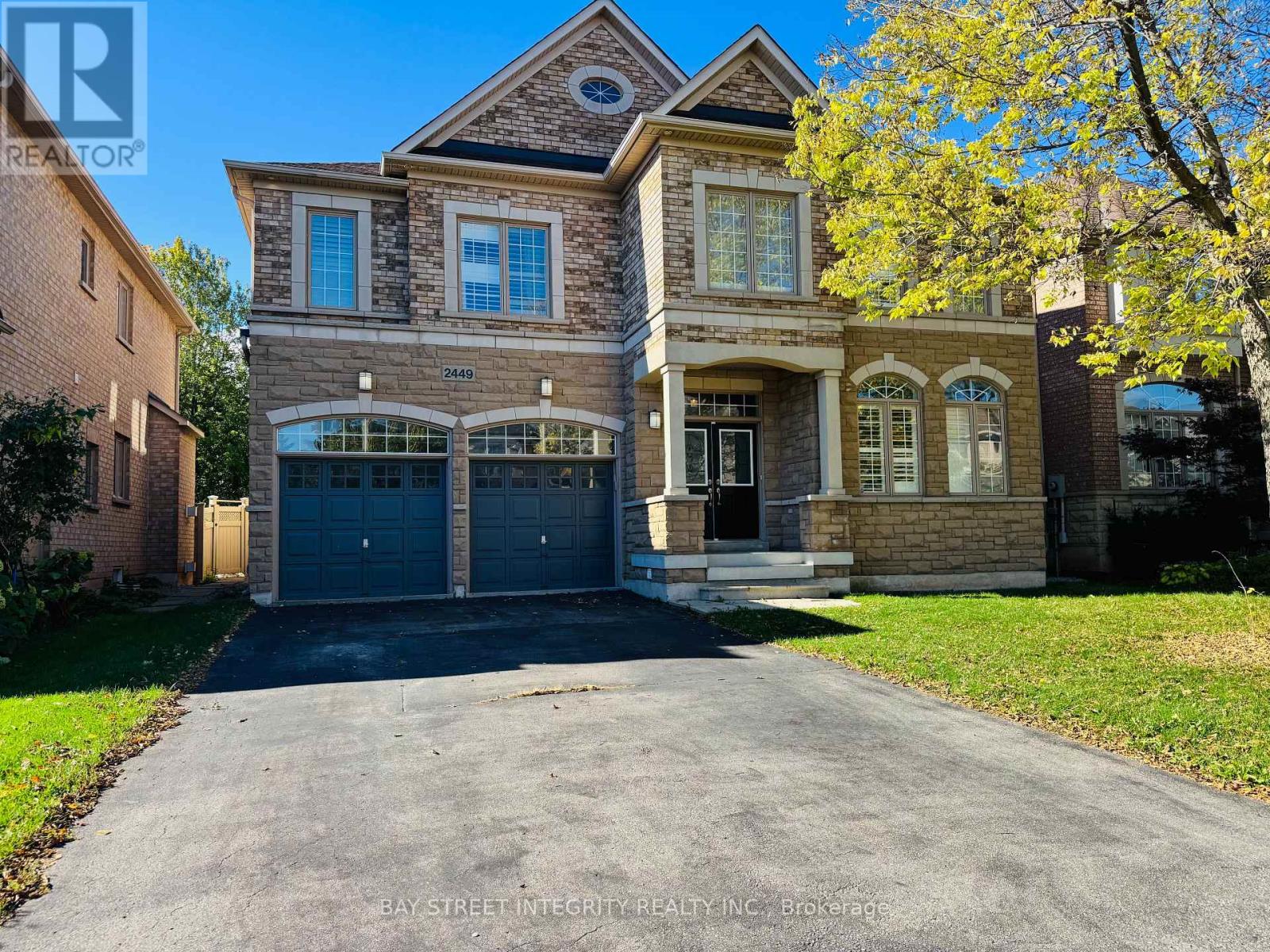 2449 TESLA CRESCENT, Oakville, Ontario