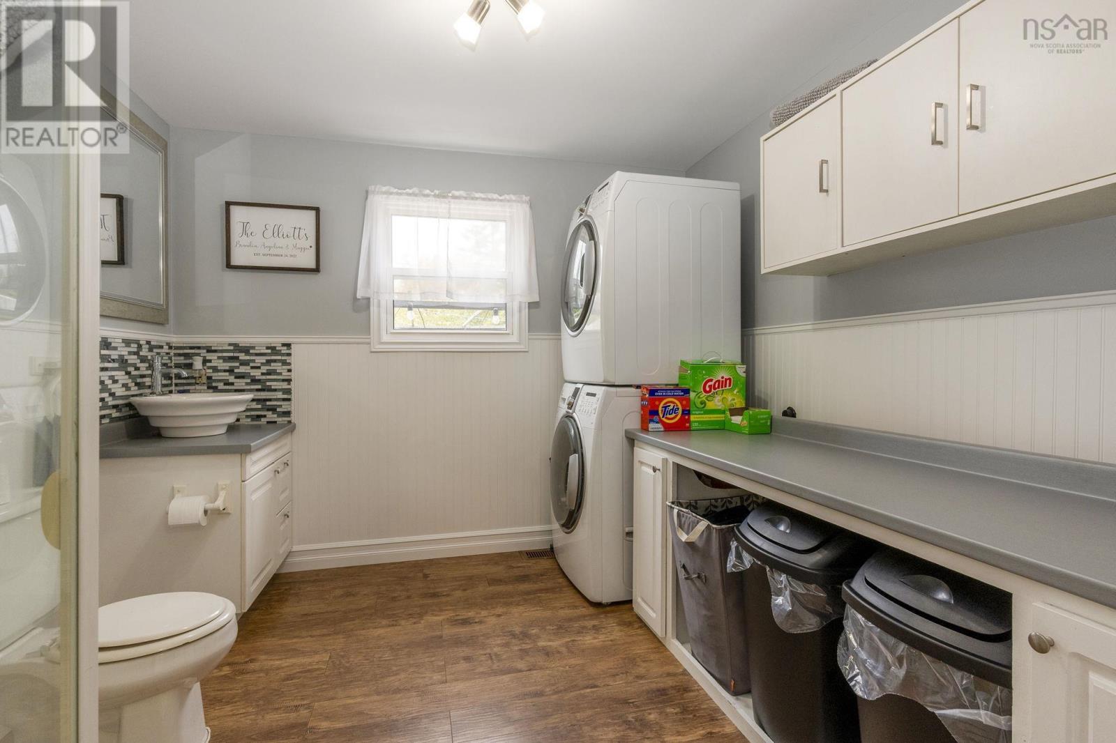 8 Highland Avenue, Brookfield, Nova Scotia  B0N 1C0 - Photo 15 - 202526873