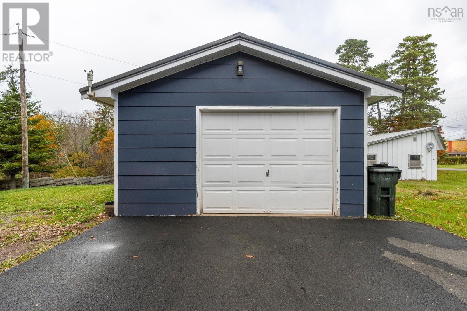 8 Highland Avenue, Brookfield, Nova Scotia  B0N 1C0 - Photo 36 - 202526873