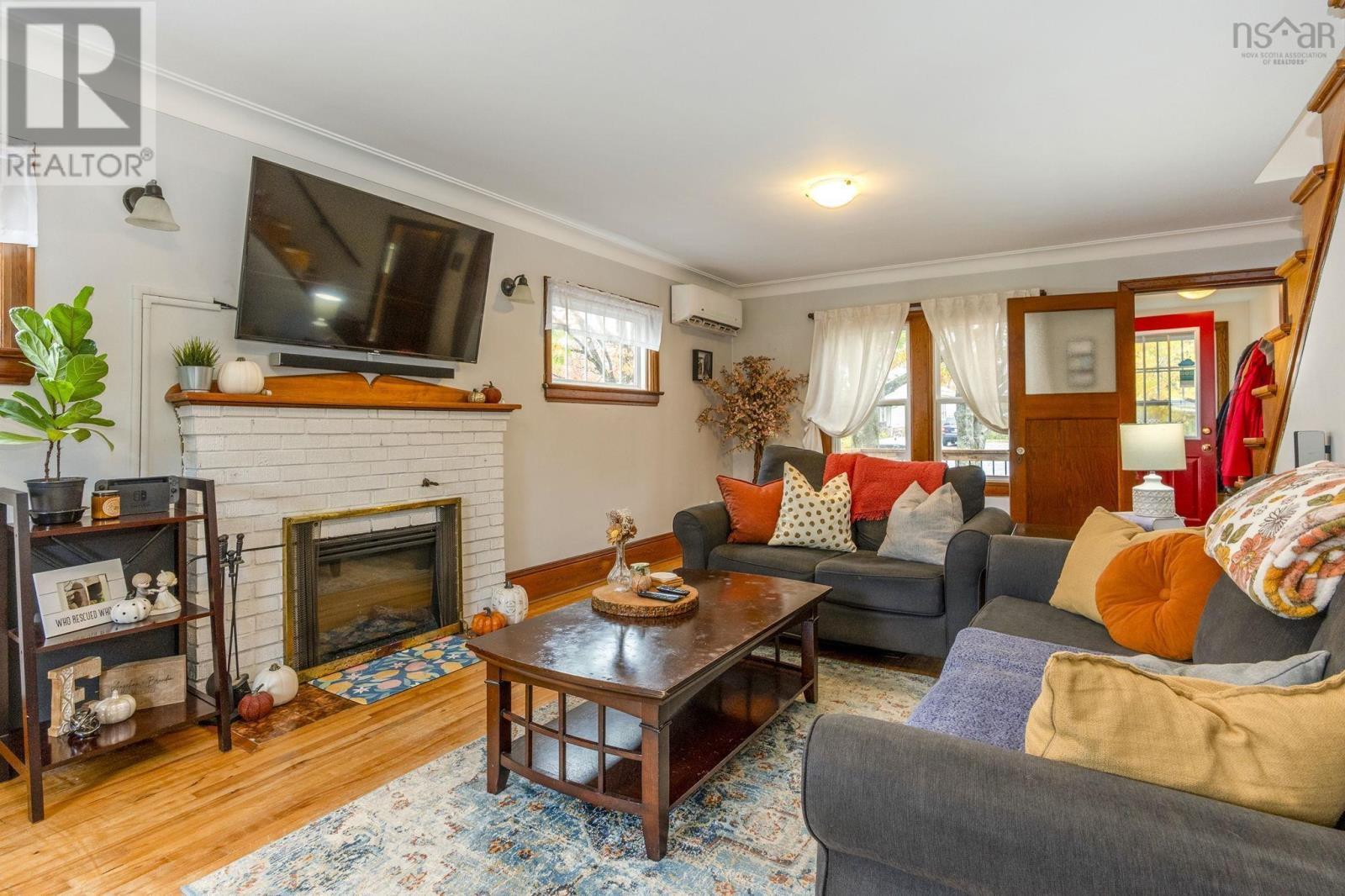 8 Highland Avenue, Brookfield, Nova Scotia  B0N 1C0 - Photo 9 - 202526873