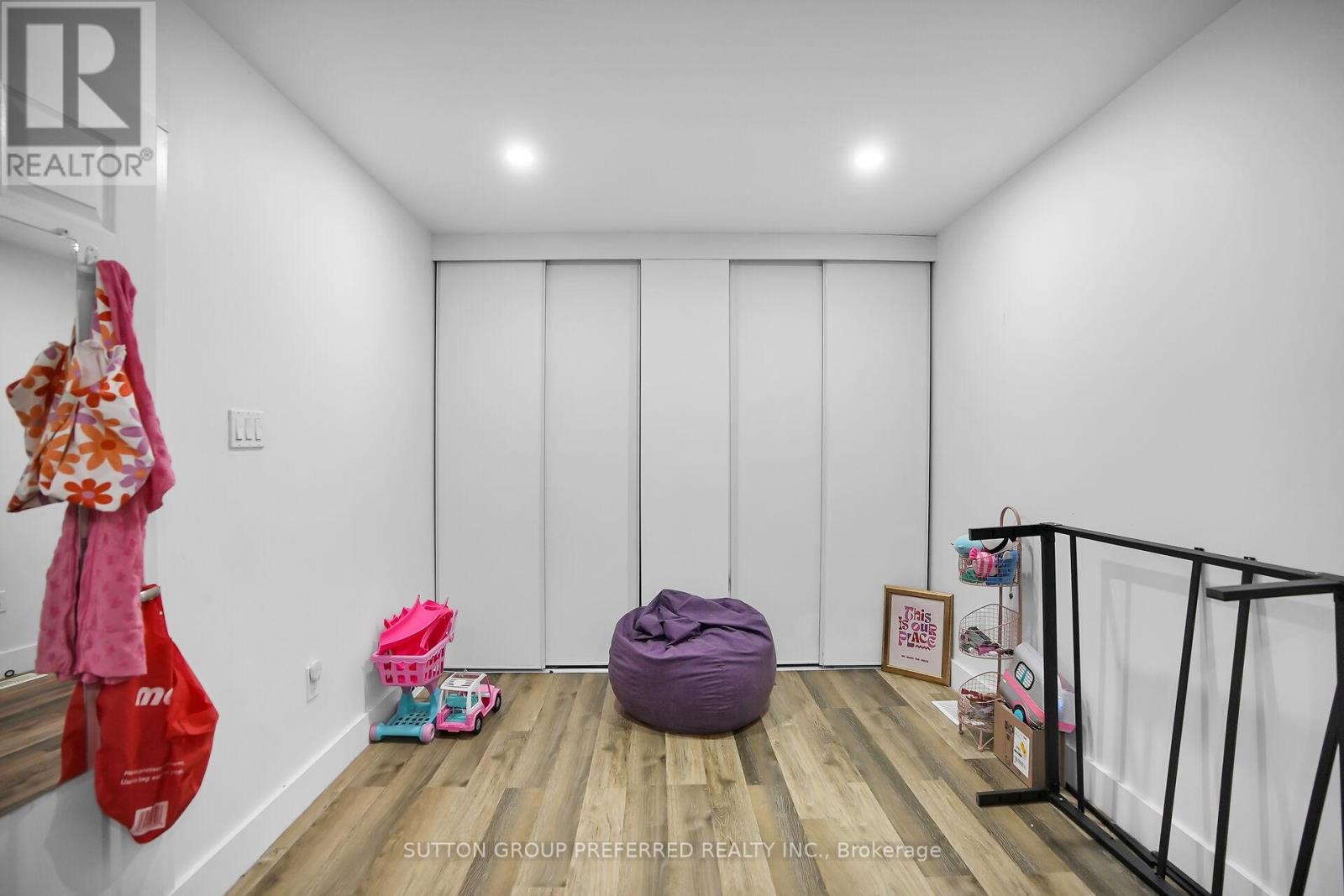 4 - 561 Princess Avenue, London East (East F), Ontario  N6B 2C1 - Photo 19 - X12489534