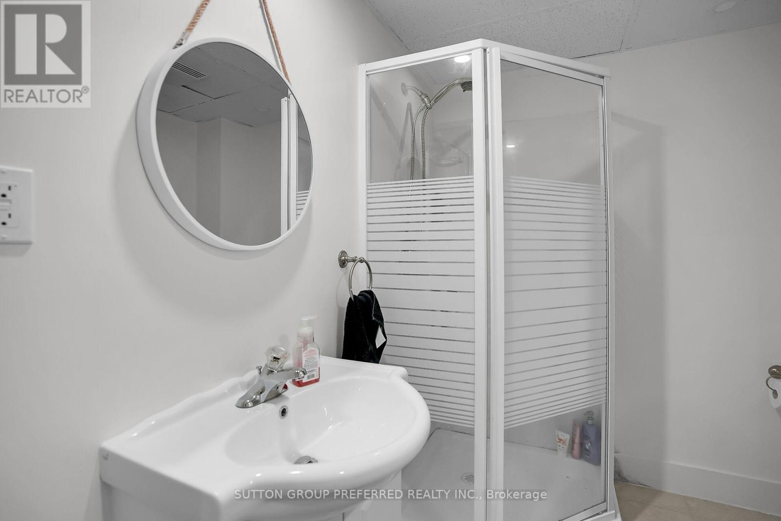 4 - 561 Princess Avenue, London East (East F), Ontario  N6B 2C1 - Photo 29 - X12489534