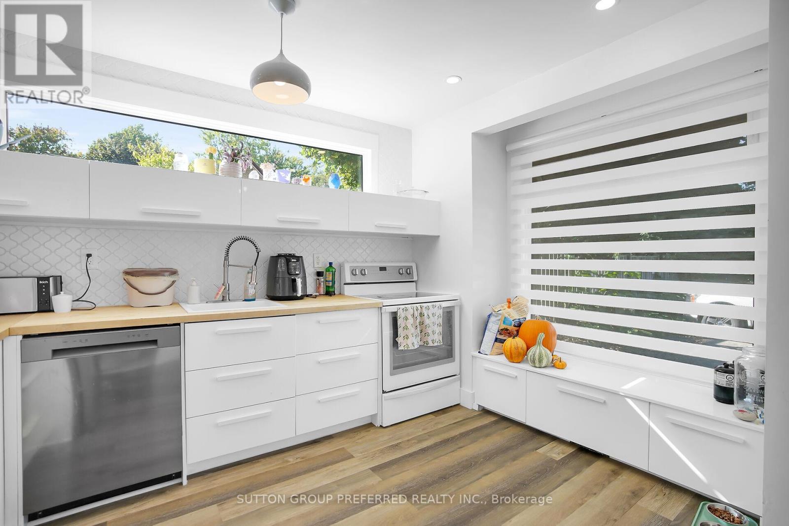 4 - 561 Princess Avenue, London East (East F), Ontario  N6B 2C1 - Photo 8 - X12489534