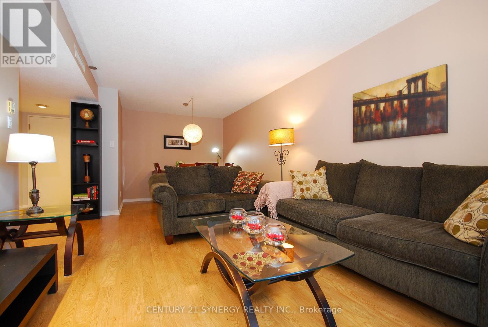 309 - 199 Kent Street, Ottawa, Ontario  K2P 2K8 - Photo 13 - X12489556