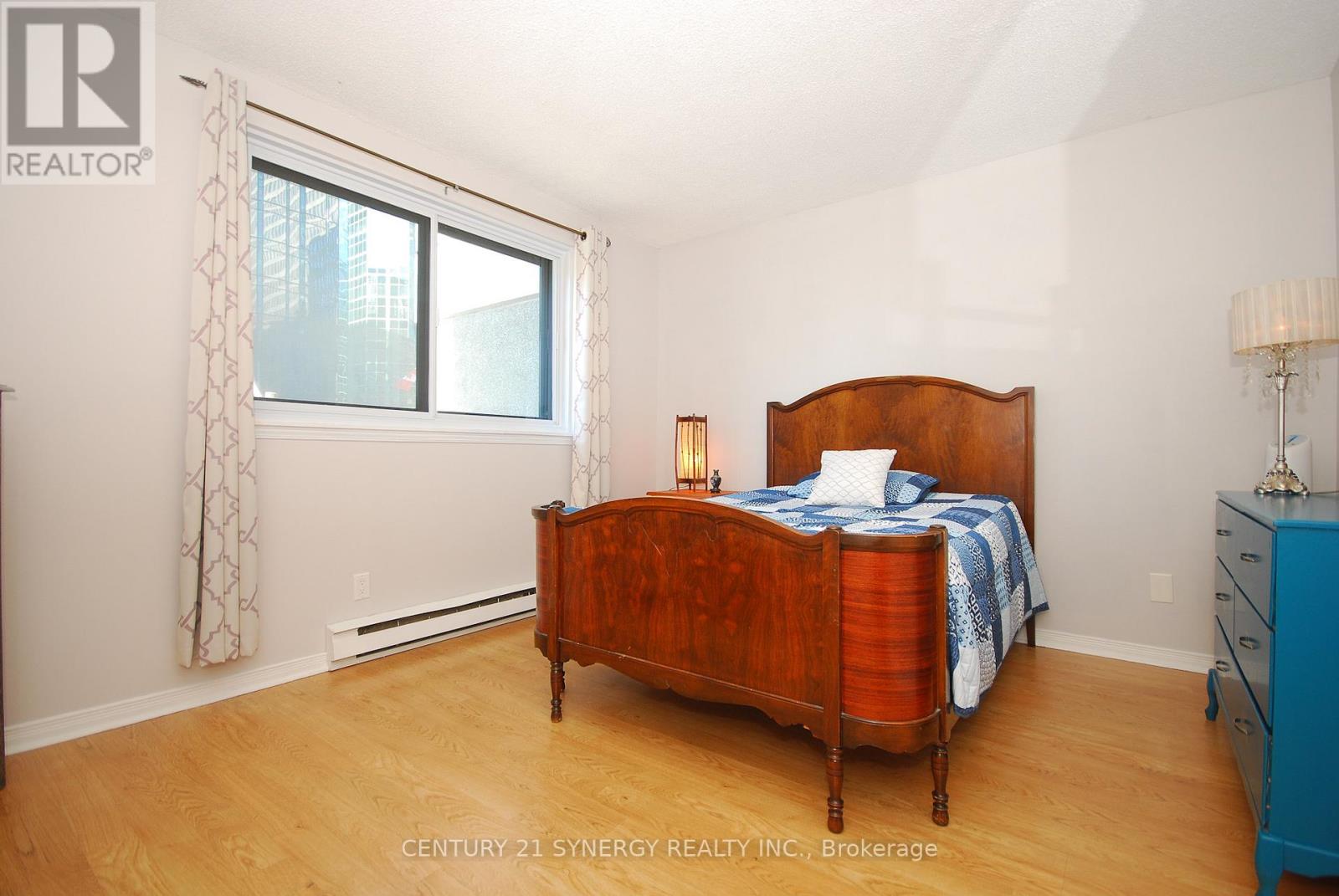 309 - 199 Kent Street, Ottawa, Ontario  K2P 2K8 - Photo 16 - X12489556