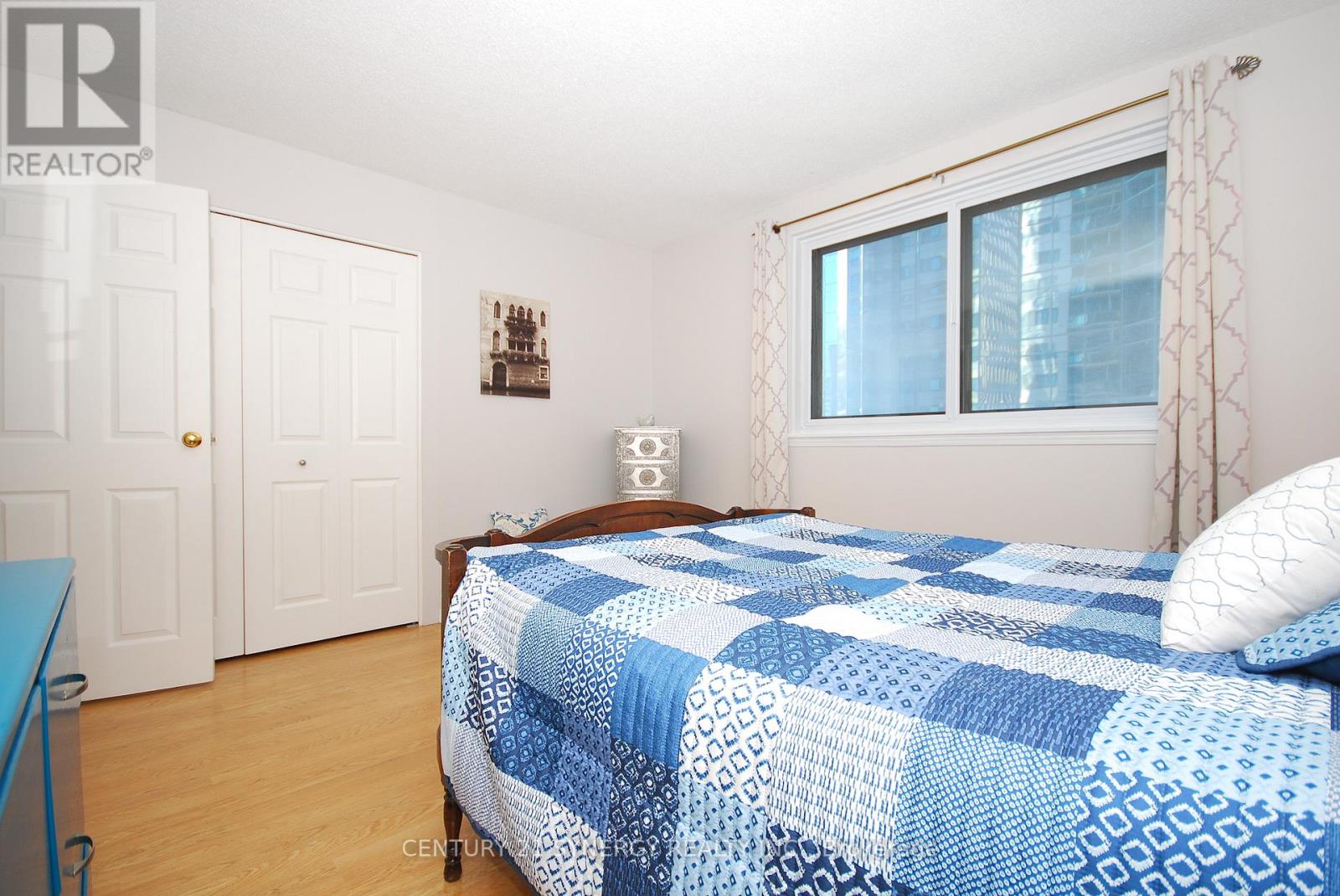 309 - 199 Kent Street, Ottawa, Ontario  K2P 2K8 - Photo 18 - X12489556