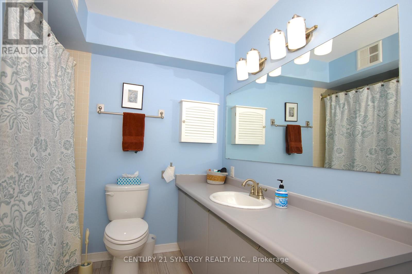 309 - 199 Kent Street, Ottawa, Ontario  K2P 2K8 - Photo 22 - X12489556