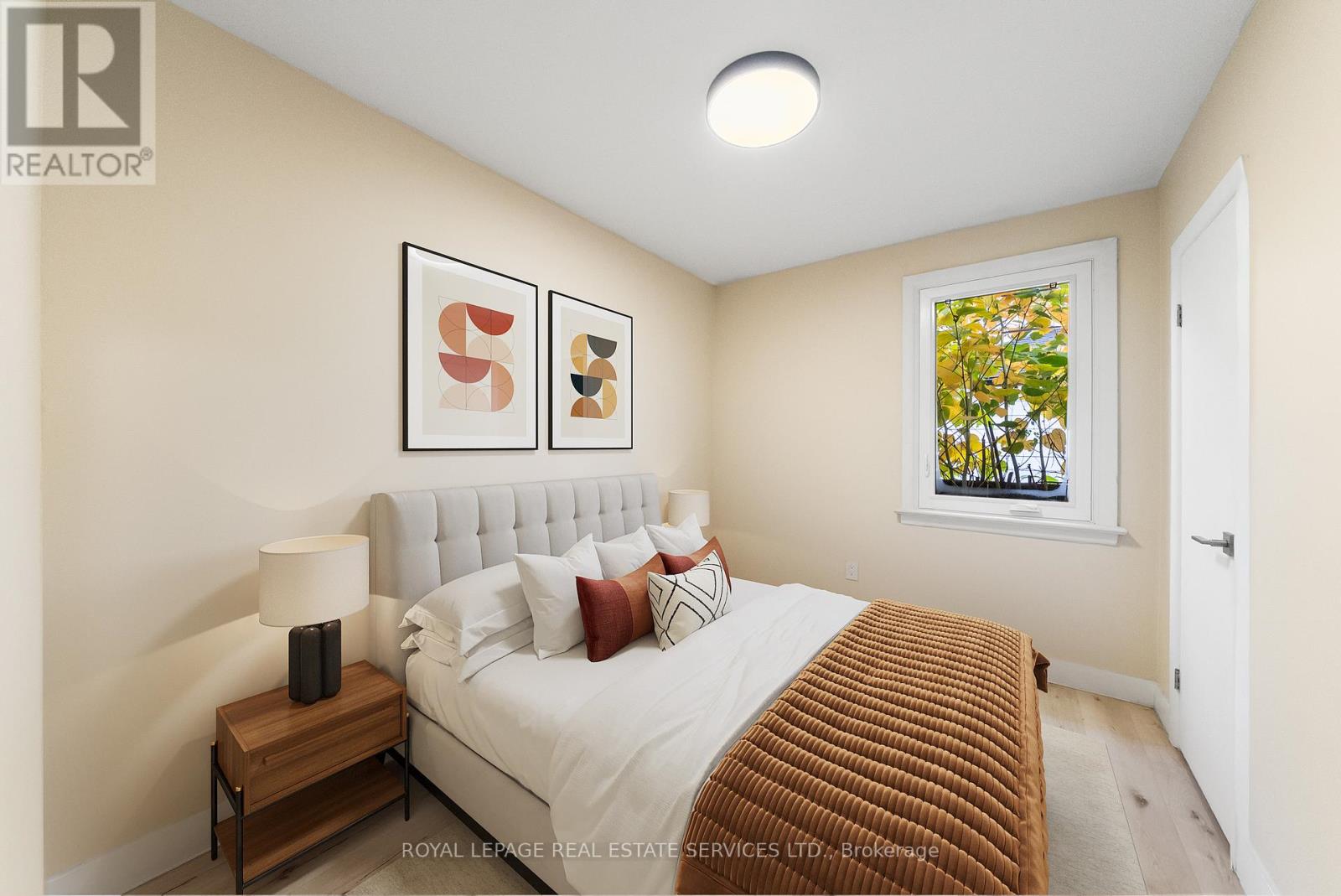 260 West 16th Street, Hamilton, Ontario  L9C 4C6 - Photo 15 - X12489486