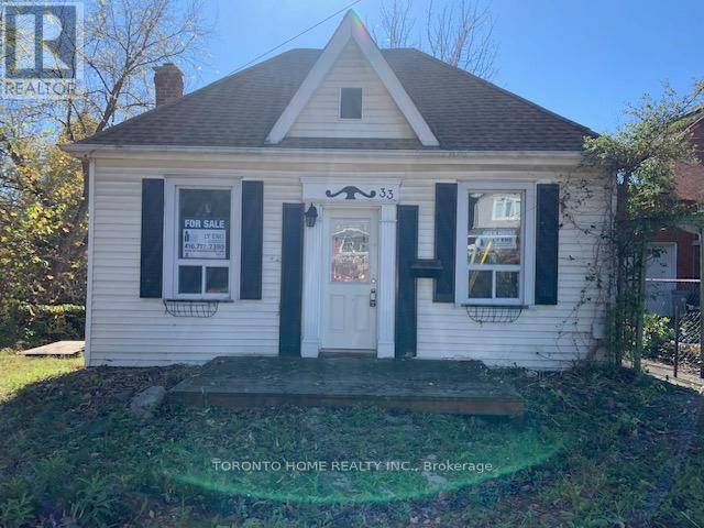 33 OLMSTEAD STREET, Hamilton, Ontario