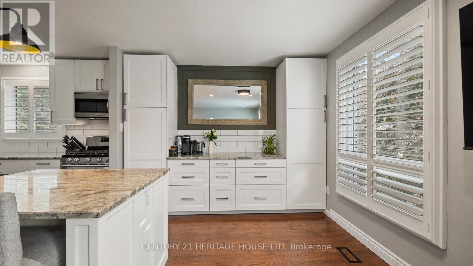 45 Latzer Crescent, Brantford, Ontario  N3V 1E1 - Photo 12 - X12489508