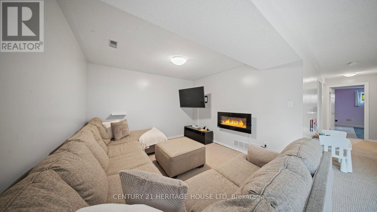 45 Latzer Crescent, Brantford, Ontario  N3V 1E1 - Photo 19 - X12489508