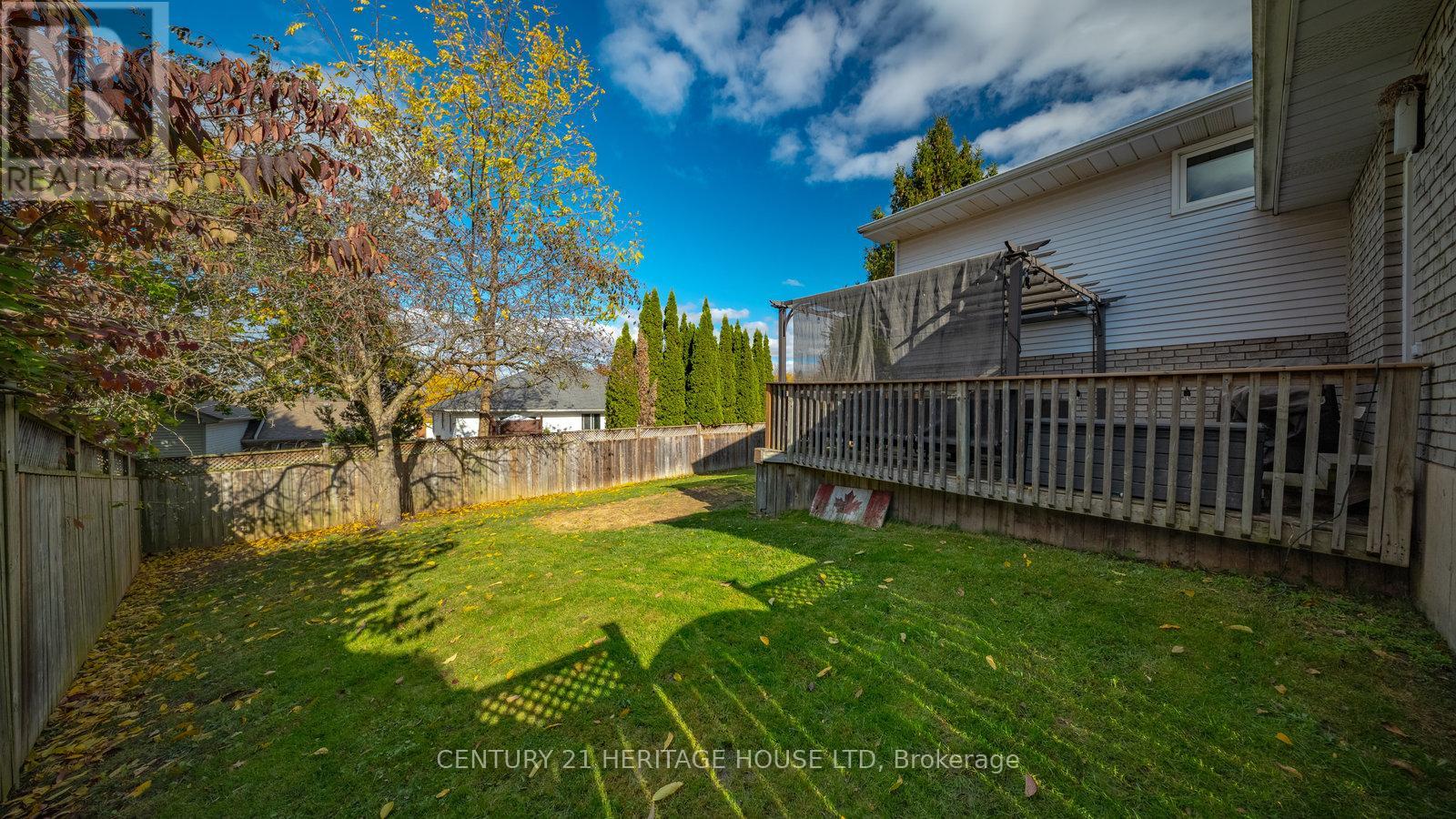 45 Latzer Crescent, Brantford, Ontario  N3V 1E1 - Photo 30 - X12489508