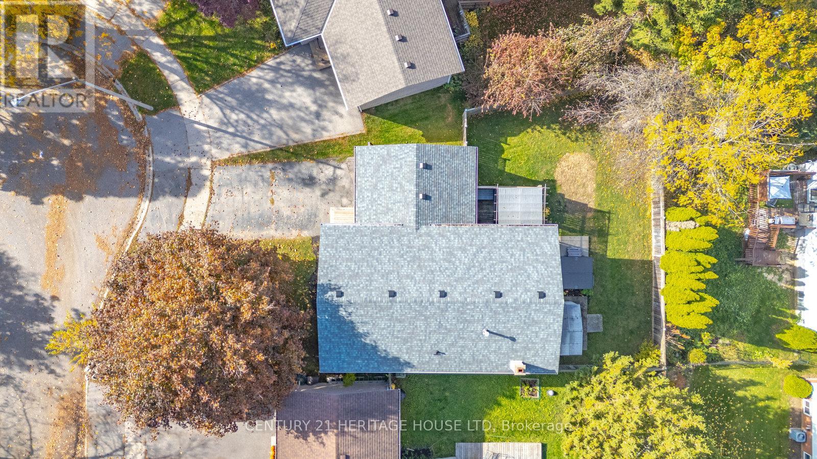 45 Latzer Crescent, Brantford, Ontario  N3V 1E1 - Photo 44 - X12489508