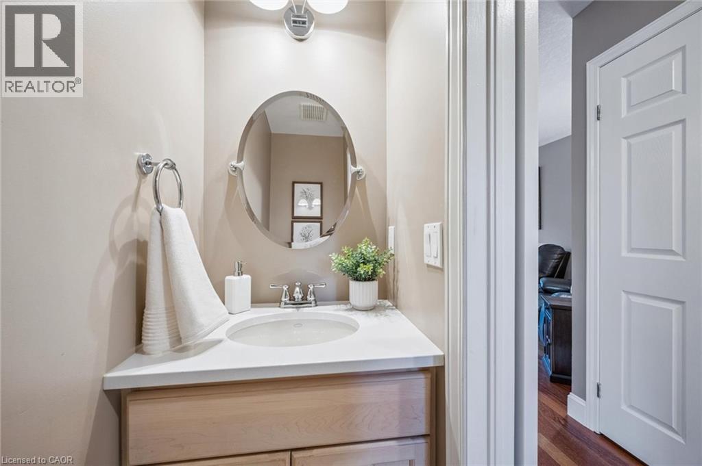 690 Coldstream Drive, Waterloo, Ontario  N2V 2J1 - Photo 11 - 40784277