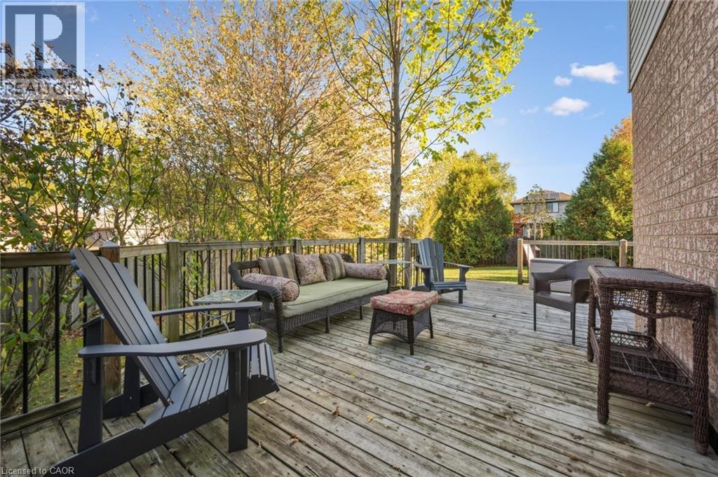 690 Coldstream Drive, Waterloo, Ontario  N2V 2J1 - Photo 20 - 40784277