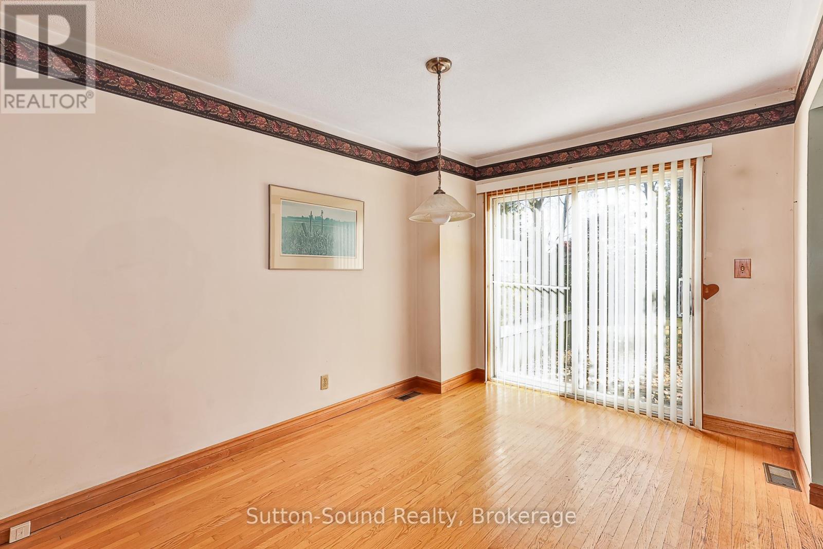 1805 7th Avenue W, Owen Sound, Ontario  N4K 5L5 - Photo 15 - X12489528