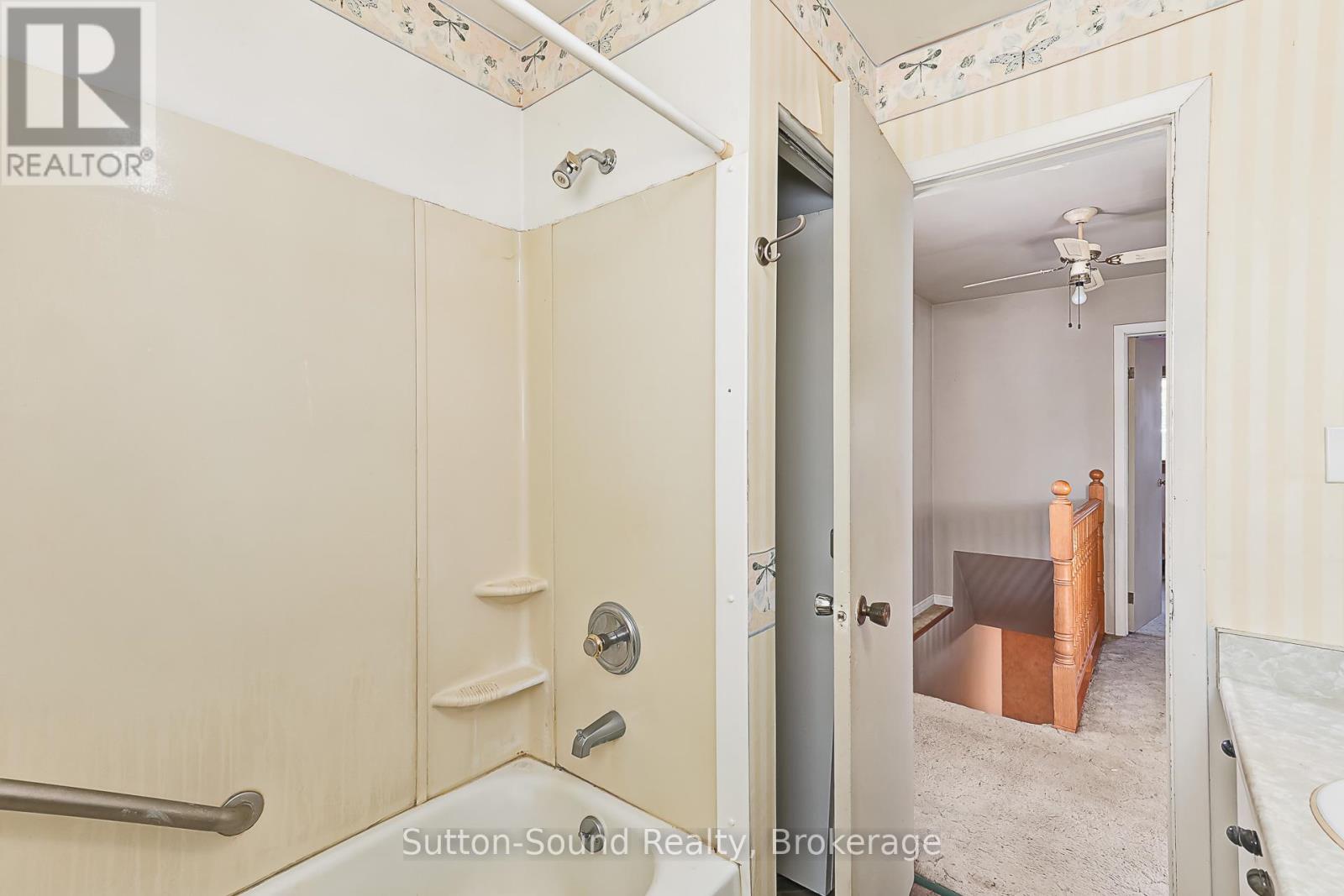 1805 7th Avenue W, Owen Sound, Ontario  N4K 5L5 - Photo 23 - X12489528