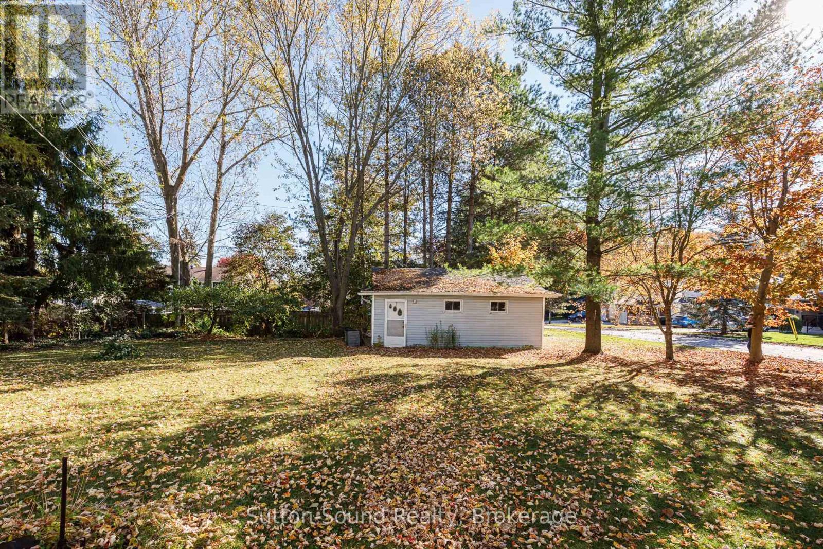 1805 7th Avenue W, Owen Sound, Ontario  N4K 5L5 - Photo 6 - X12489528