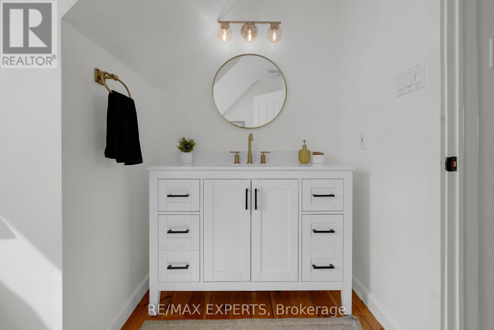 15481 Mount Wolfe Road, Caledon, Ontario  L7E 3P3 - Photo 18 - W12444920