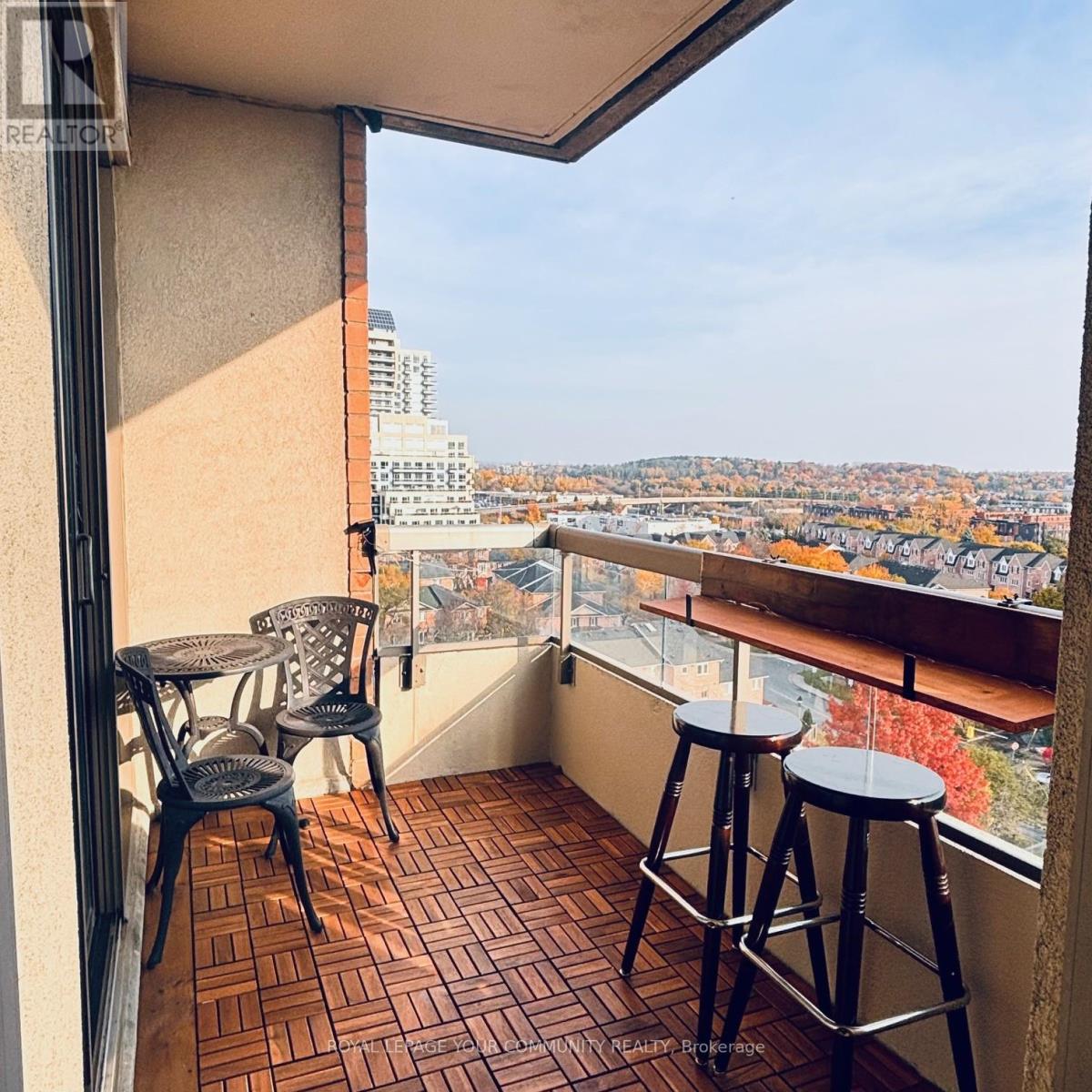 1016 - 9 Northern Heights Drive, Richmond Hill, Ontario  L4B 4M5 - Photo 10 - N12427275