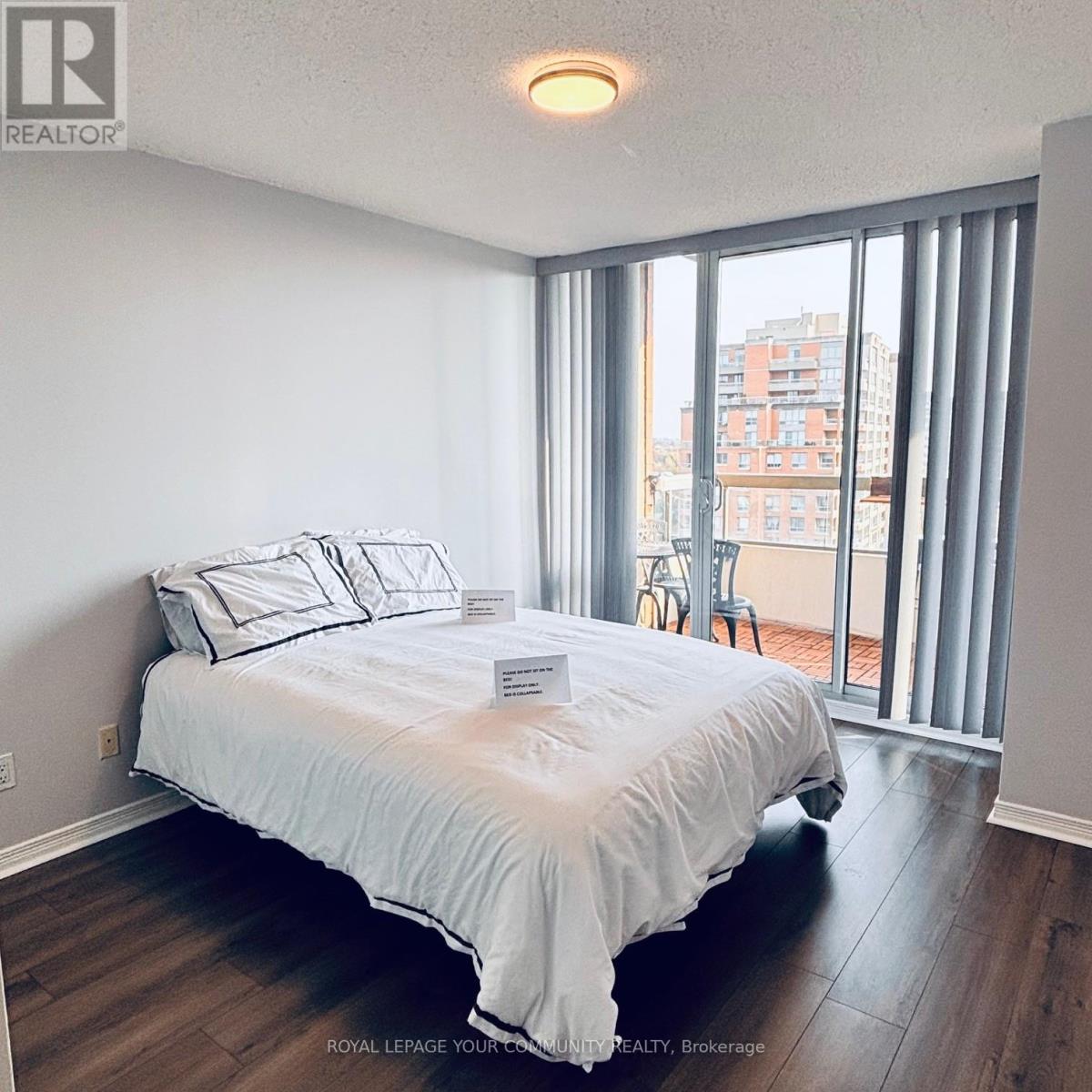 1016 - 9 Northern Heights Drive, Richmond Hill, Ontario  L4B 4M5 - Photo 8 - N12427275