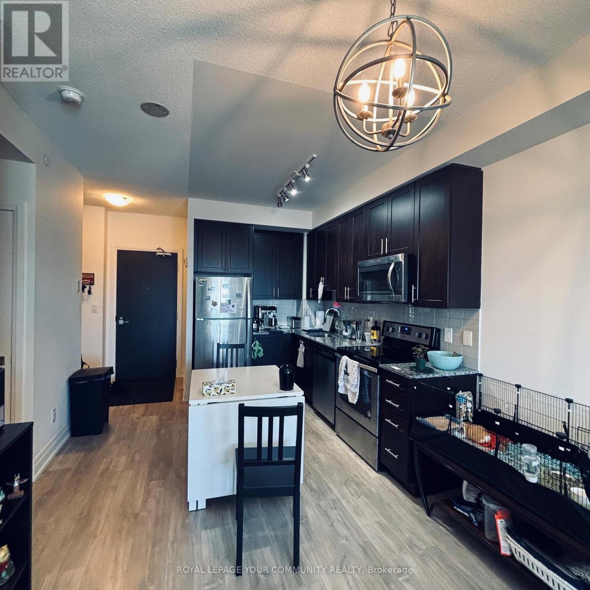 504 - 3700 Highway 7 W, Vaughan, Ontario  L4L 0G8 - Photo 3 - N12444239