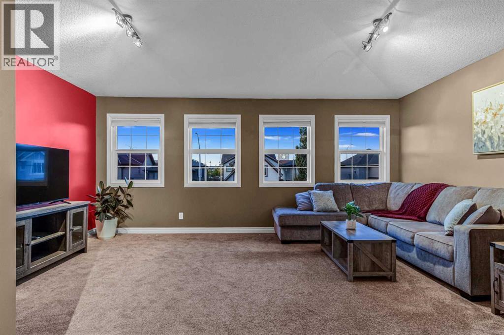 262 Hillcrest Circle Sw, Airdrie, Alberta  T4B 0Y7 - Photo 35 - A2261914