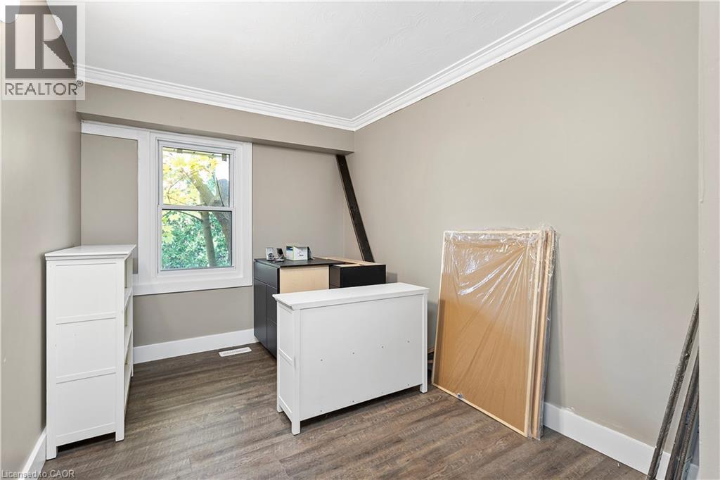 154 Elgin Crescent, Waterloo, Ontario  N2J 2S6 - Photo 10 - 40784149