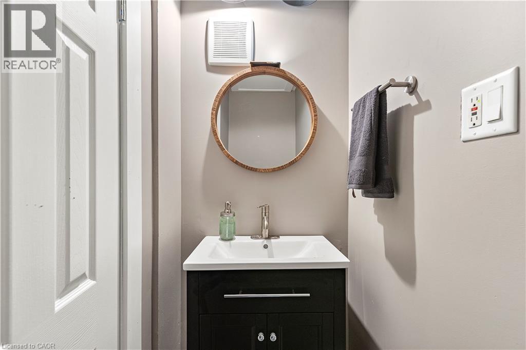 154 Elgin Crescent, Waterloo, Ontario  N2J 2S6 - Photo 14 - 40784149